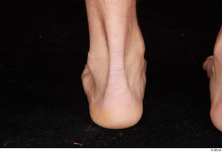 Pablo foot nude 0002.jpg